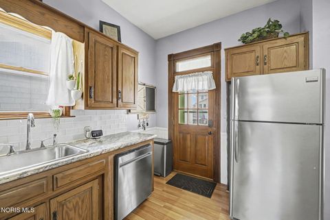 Tiny photo for 845 Hurd Avenue, Findlay, OH 45840 (MLS # 10004250)