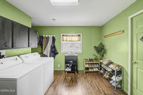 Tiny photo for 845 Hurd Avenue, Findlay, OH 45840 (MLS # 10004250)