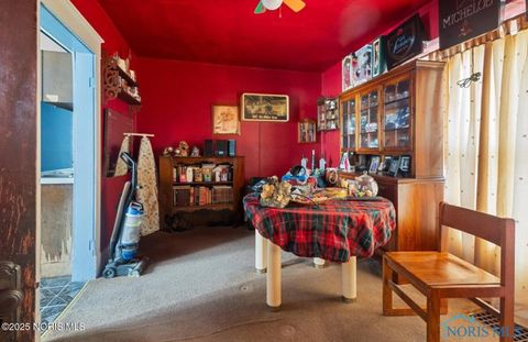 Tiny photo for 616 Thayer Street, Toledo, OH 43609 (MLS # 10001625)