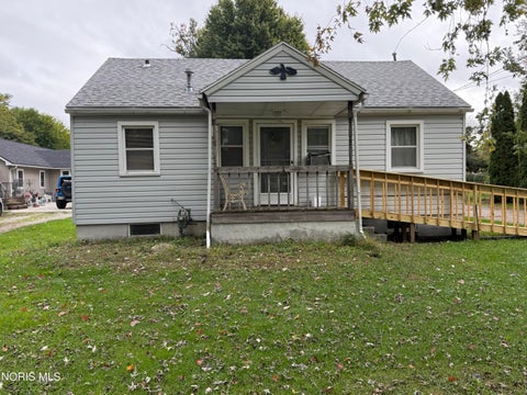 Photo of 5822 Rudyard Road, Sylvania, OH 43560 (MLS # 10014810)