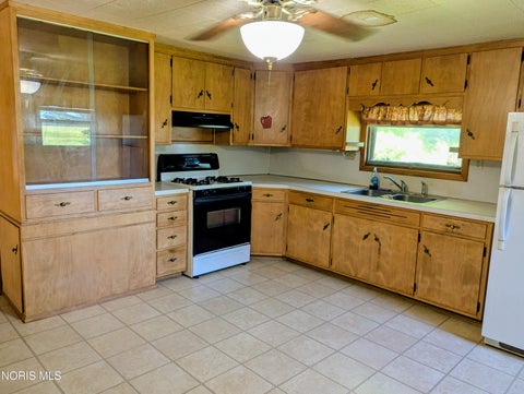 Tiny photo for 24381 Co Rd M, Fayette, OH 43521 (MLS # 10014498)