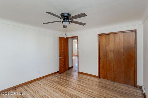 Tiny photo for 3610 Dean Avenue, Toledo, OH 43608 (MLS # 10000222)