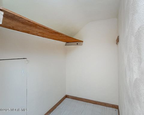 Tiny photo for 3610 Dean Avenue, Toledo, OH 43608 (MLS # 10000222)