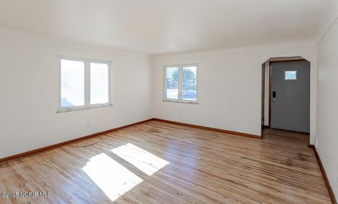 Tiny photo for 3610 Dean Avenue, Toledo, OH 43608 (MLS # 10000222)