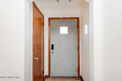 Tiny photo for 3610 Dean Avenue, Toledo, OH 43608 (MLS # 10000222)