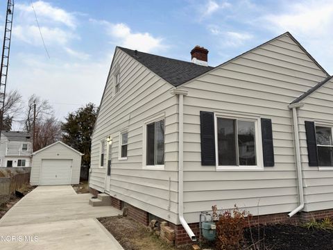 Tiny photo for 540 Southover Road, Toledo, OH 43612 (MLS # 10007928)