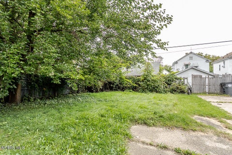 Tiny photo for 1838 Berdan Avenue, Toledo, OH 43613 (MLS # 10014372)
