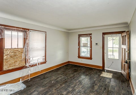 Tiny photo for 1838 Berdan Avenue, Toledo, OH 43613 (MLS # 10014372)