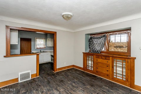Tiny photo for 1838 Berdan Avenue, Toledo, OH 43613 (MLS # 10014372)