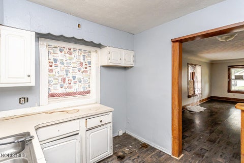 Tiny photo for 1838 Berdan Avenue, Toledo, OH 43613 (MLS # 10014372)