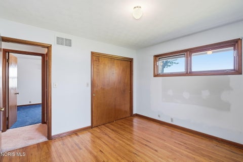 Tiny photo for 2033 W Sandusky Street, Findlay, OH 45840 (MLS # 10012322)