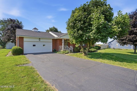Tiny photo for 2033 W Sandusky Street, Findlay, OH 45840 (MLS # 10012322)