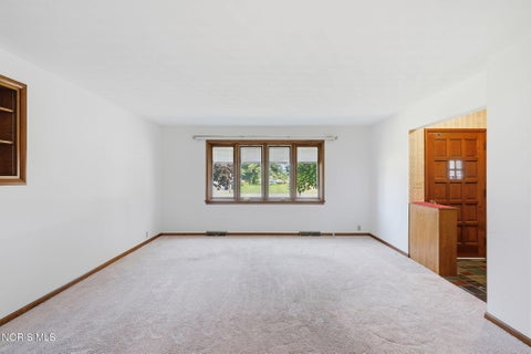 Tiny photo for 2033 W Sandusky Street, Findlay, OH 45840 (MLS # 10012322)
