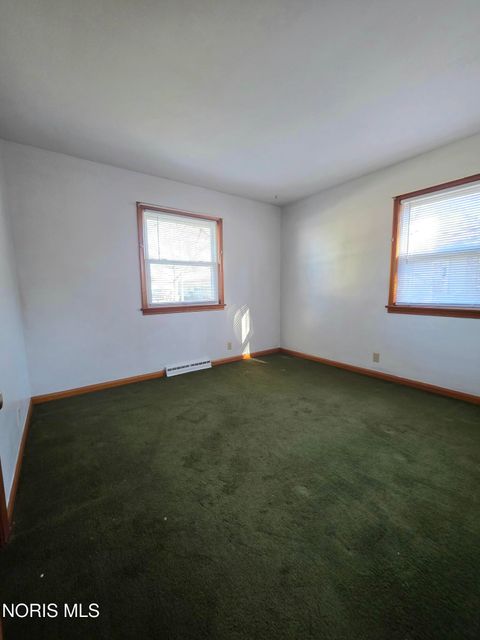 Tiny photo for 711 Natlin Drive, Fostoria, OH 44830 (MLS # 10005596)