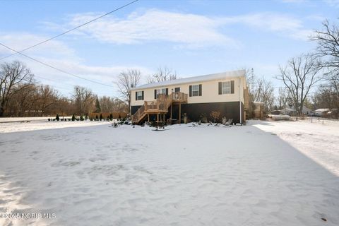 Tiny photo for 645 Clubhouse Road, Curtice, OH 43412 (MLS # 10002024)