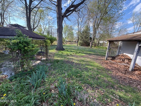 Tiny photo for 5927 Greenacre Road, Toledo, OH 43615 (MLS # 10009229)