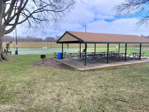 Tiny photo for 748 S Front Street, Fremont, OH 43420 (MLS # 10005408)