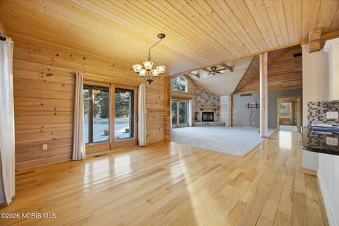 Tiny photo for 2107 County Road 23, Burgoon, OH 43407 (MLS # 10003256)