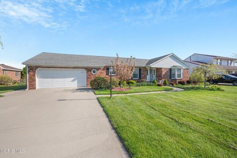 Tiny photo for 3159 Pickle Road, Oregon, OH 43616 (MLS # 10007017)
