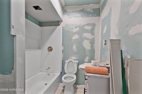 Tiny photo for 510 Paine Avenue, Toledo, OH 43605 (MLS # 10003455)