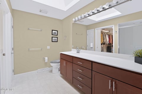 Tiny photo for 17 Walnut Creek Drive, Holland, OH 43528 (MLS # 10014045)