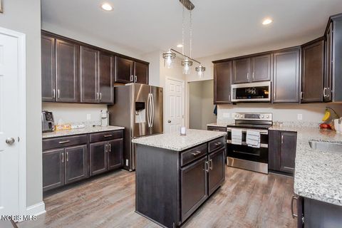 Tiny photo for 1709 Township Rd Ef, Swanton, OH 43558 (MLS # 10005133)