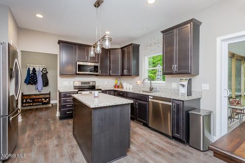 Tiny photo for 1709 Township Rd Ef, Swanton, OH 43558 (MLS # 10005133)