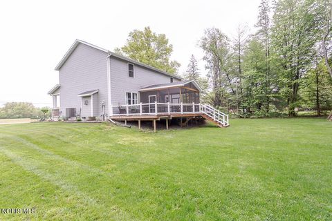 Tiny photo for 1709 Township Rd Ef, Swanton, OH 43558 (MLS # 10005133)