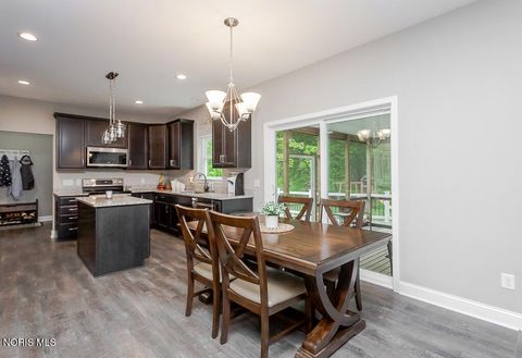 Tiny photo for 1709 Township Rd Ef, Swanton, OH 43558 (MLS # 10005133)