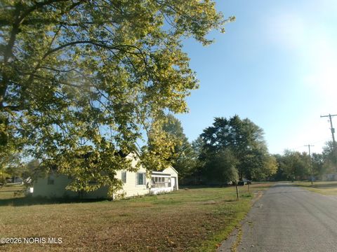 Photo of 400 W Elm Street #Ol 00018, Continental, OH 45831 (MLS # 10002702)