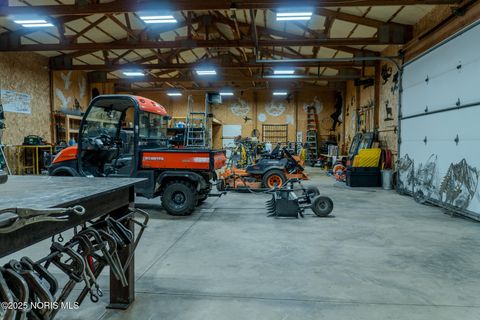 Tiny photo for 22585 Defiance-paulding County Line Road, Defiance, OH 43512 (MLS # 10000228)