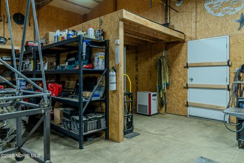 Tiny photo for 22585 Defiance-paulding County Line Road, Defiance, OH 43512 (MLS # 10000228)