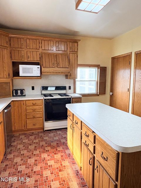 Tiny photo for 617 W Main Street, Woodville, OH 43469 (MLS # 10006201)