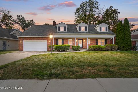 Photo of 3044 Villa Drive, Toledo, OH 43614 (MLS # 10000033) Photo of 3044 Villa Drive, Toledo, OH 43614 (MLS # 10000033)