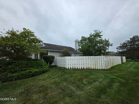Tiny photo for 2363 Mckivett Drive, Toledo, OH 43615 (MLS # 10011898)