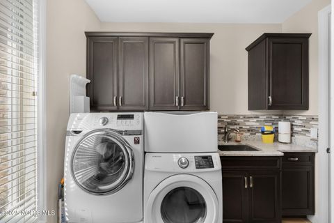 Tiny photo for 4271 Cranberry Lane, Sylvania, OH 43560 (MLS # 10000660)