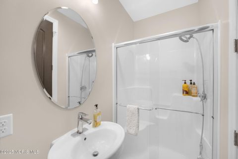 Tiny photo for 4271 Cranberry Lane, Sylvania, OH 43560 (MLS # 10000660)