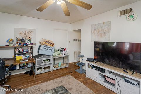 Tiny photo for 439 Erie Court, Port Clinton, OH 43452 (MLS # 10000968)