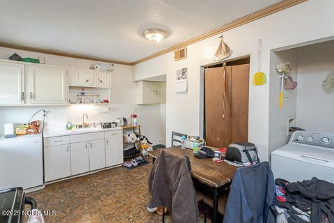 Tiny photo for 439 Erie Court, Port Clinton, OH 43452 (MLS # 10000968)