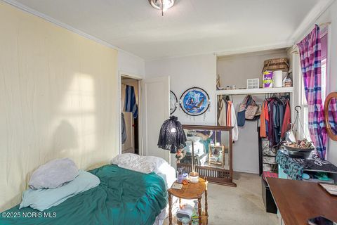 Tiny photo for 439 Erie Court, Port Clinton, OH 43452 (MLS # 10000968)