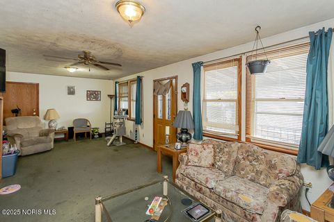Tiny photo for 439 Erie Court, Port Clinton, OH 43452 (MLS # 10000968)