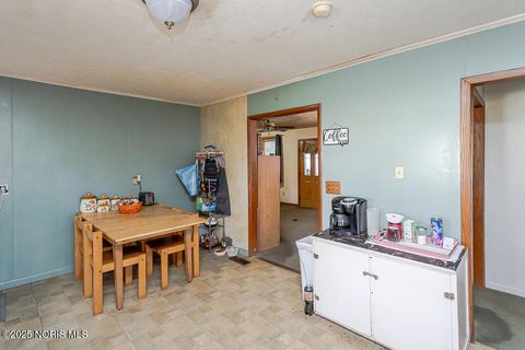 Tiny photo for 439 Erie Court, Port Clinton, OH 43452 (MLS # 10000968)