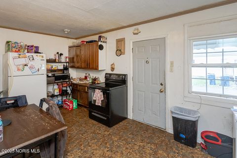 Tiny photo for 439 Erie Court, Port Clinton, OH 43452 (MLS # 10000968)