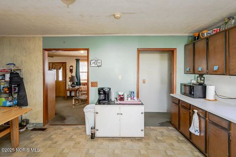 Tiny photo for 439 Erie Court, Port Clinton, OH 43452 (MLS # 10000968)