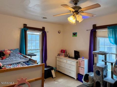 Tiny photo for 640 Center Street, Findlay, OH 45840 (MLS # 10004233)