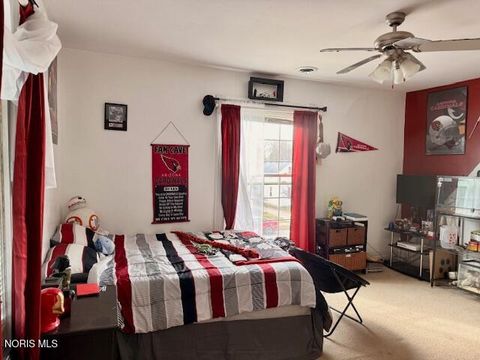 Tiny photo for 640 Center Street, Findlay, OH 45840 (MLS # 10004233)