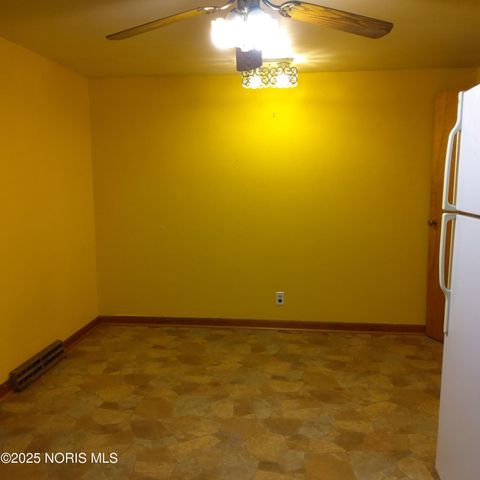 Tiny photo for 229 Glenwood Drive, Defiance, OH 43512 (MLS # 10000668)