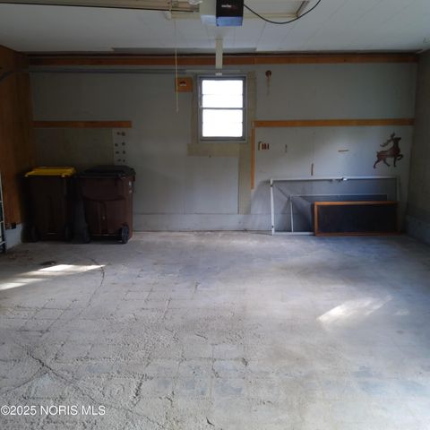 Tiny photo for 229 Glenwood Drive, Defiance, OH 43512 (MLS # 10000668)