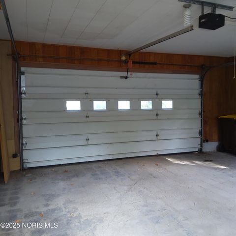 Tiny photo for 229 Glenwood Drive, Defiance, OH 43512 (MLS # 10000668)