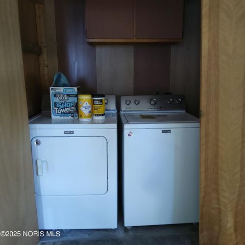 Tiny photo for 229 Glenwood Drive, Defiance, OH 43512 (MLS # 10000668)